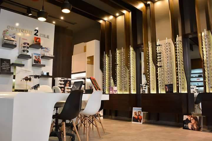 Magasin_optique_recrute_technicien_